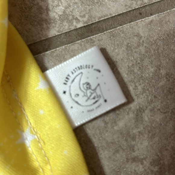 Baby swaddle blanket Taurus gift set brand new - Picture 8 of 8